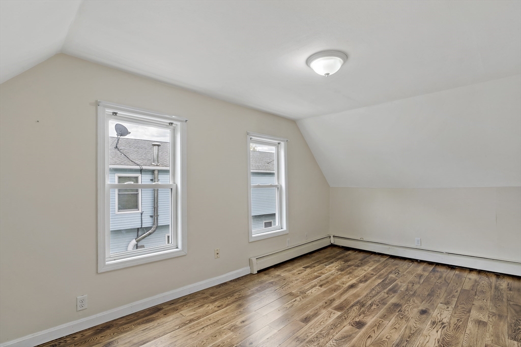 6 Lindsell St, Saugus, MA Photo #22