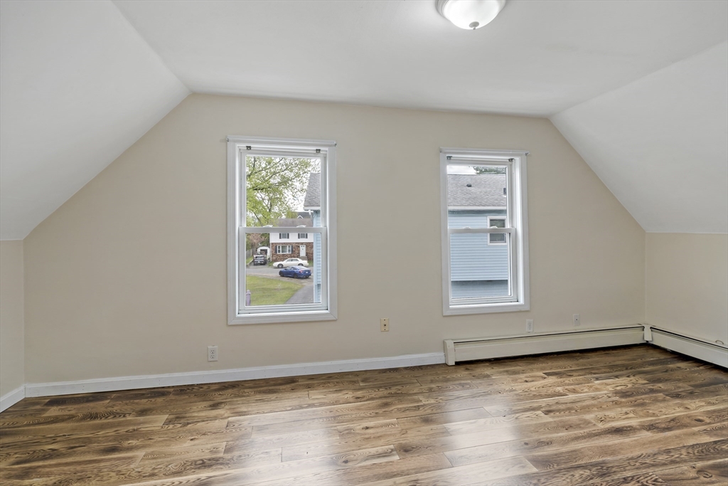 6 Lindsell St, Saugus, MA Photo #21