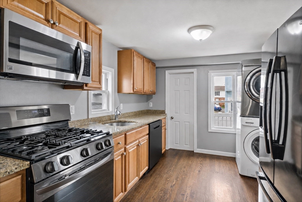 6 Lindsell St, Saugus, MA Photo #7