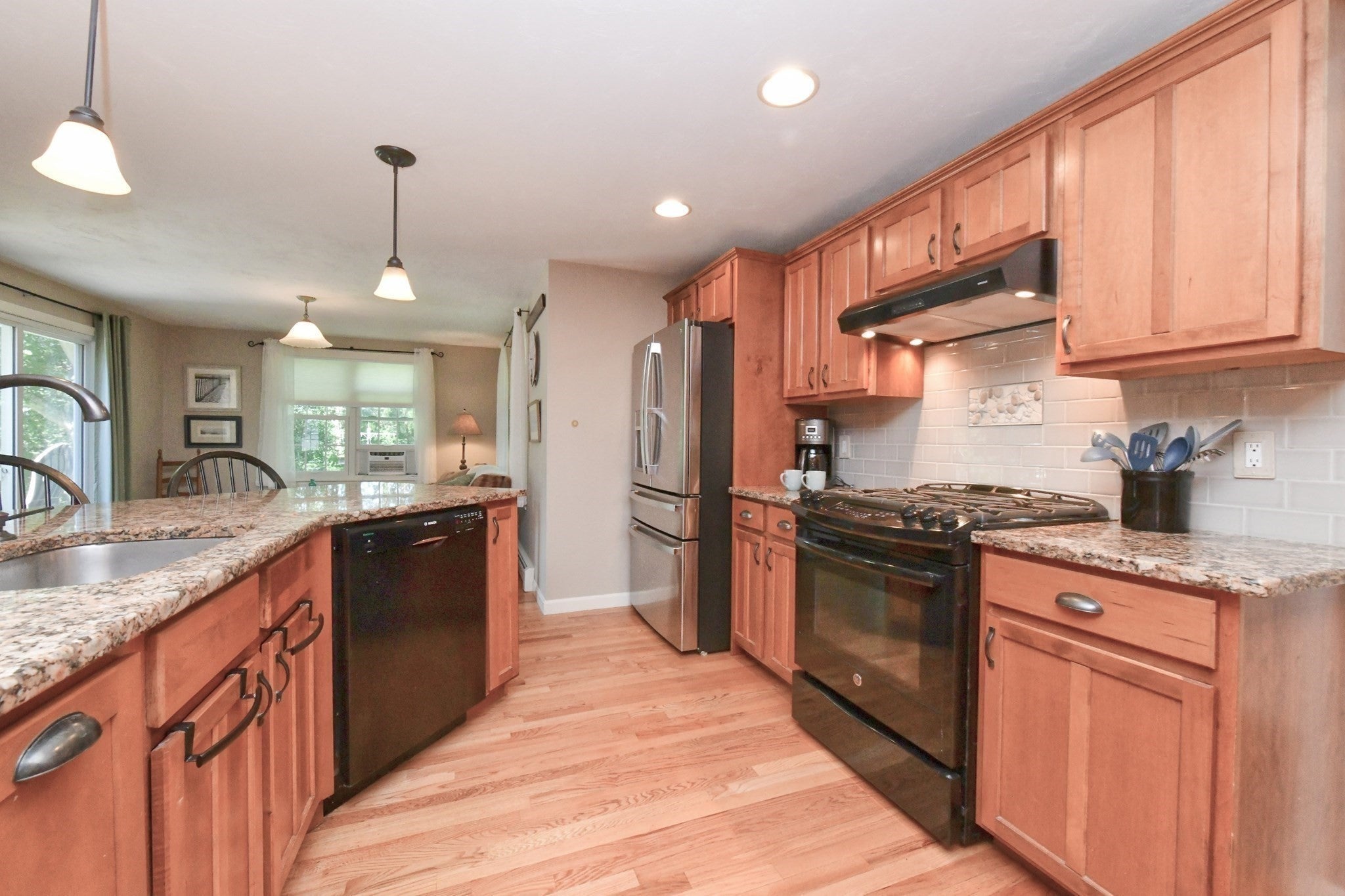 5 Luigi Ave, Bourne, MA Photo #8