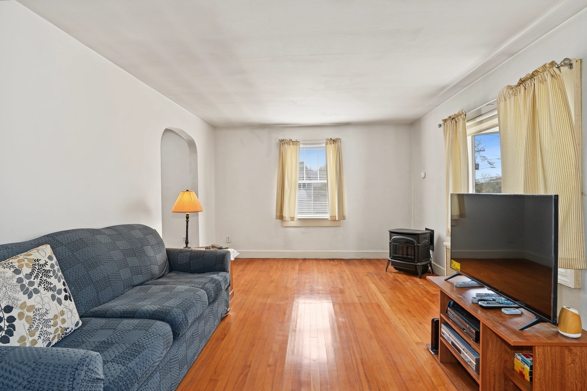 675 Burncoat Street, Worcester, MA, 675 Burncoat Street, Worcester, MA Photo #3