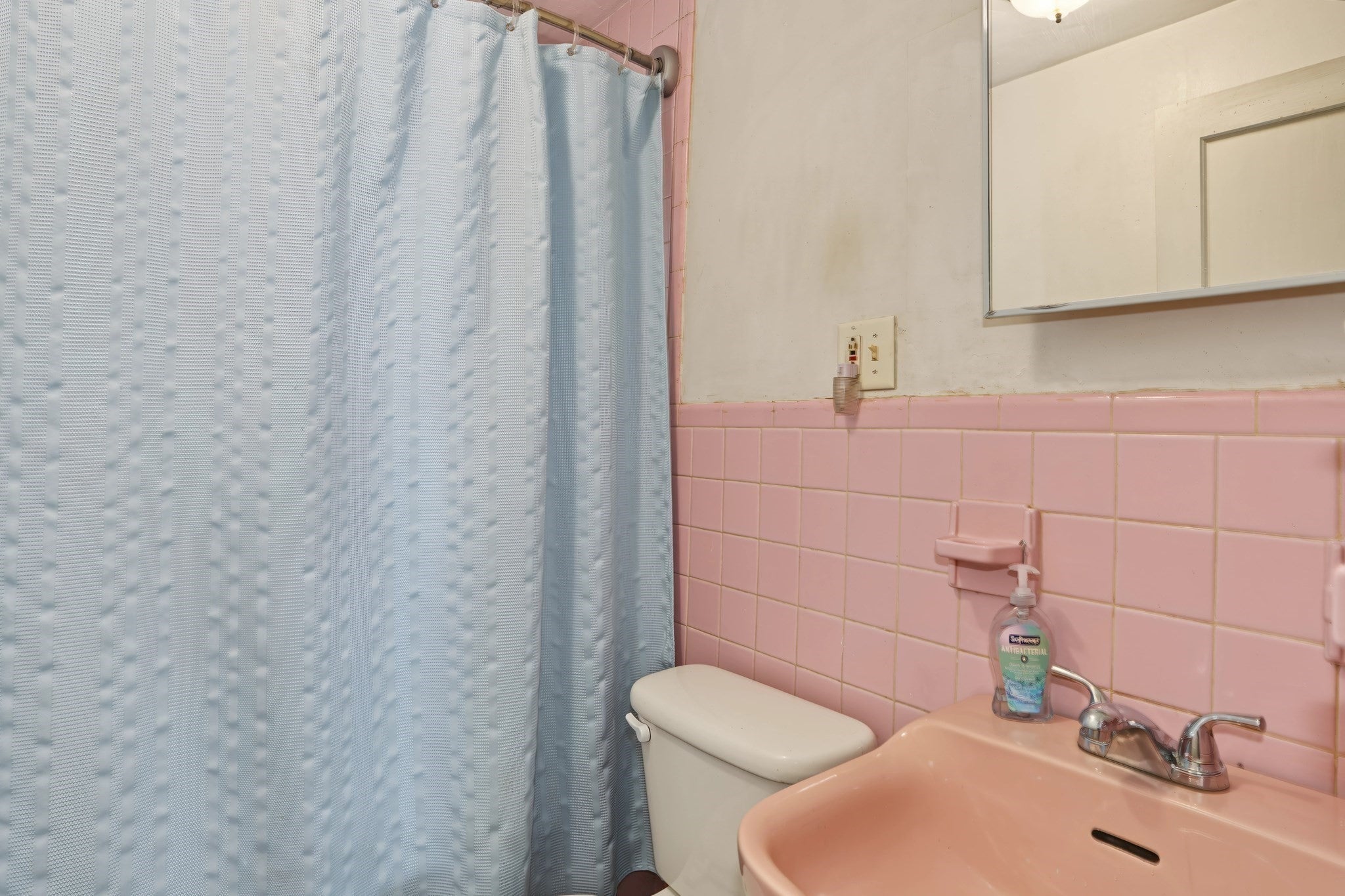 675 Burncoat Street, Worcester, MA, 675 Burncoat Street, Worcester, MA Photo #11