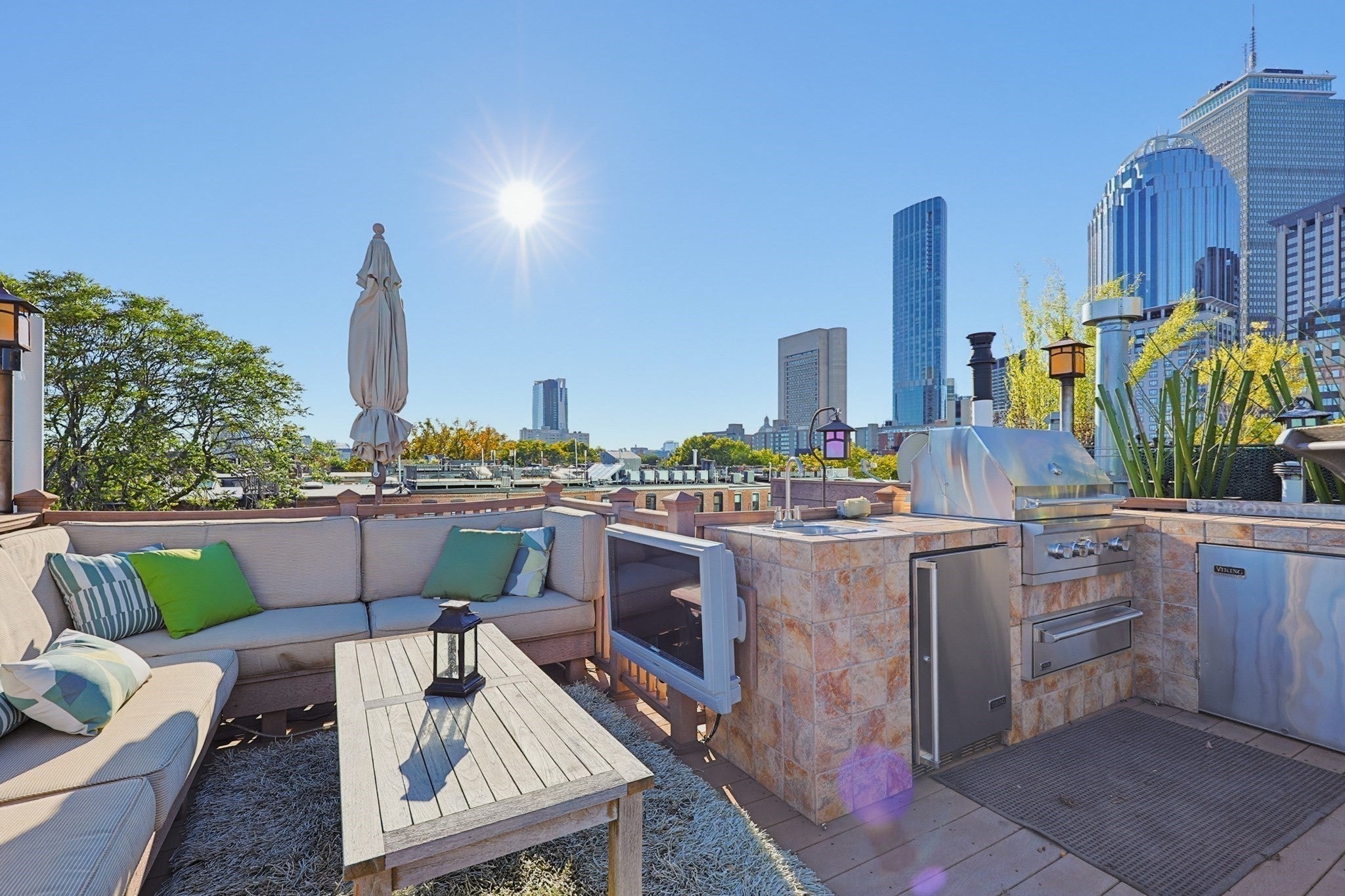 220 West Canton 3