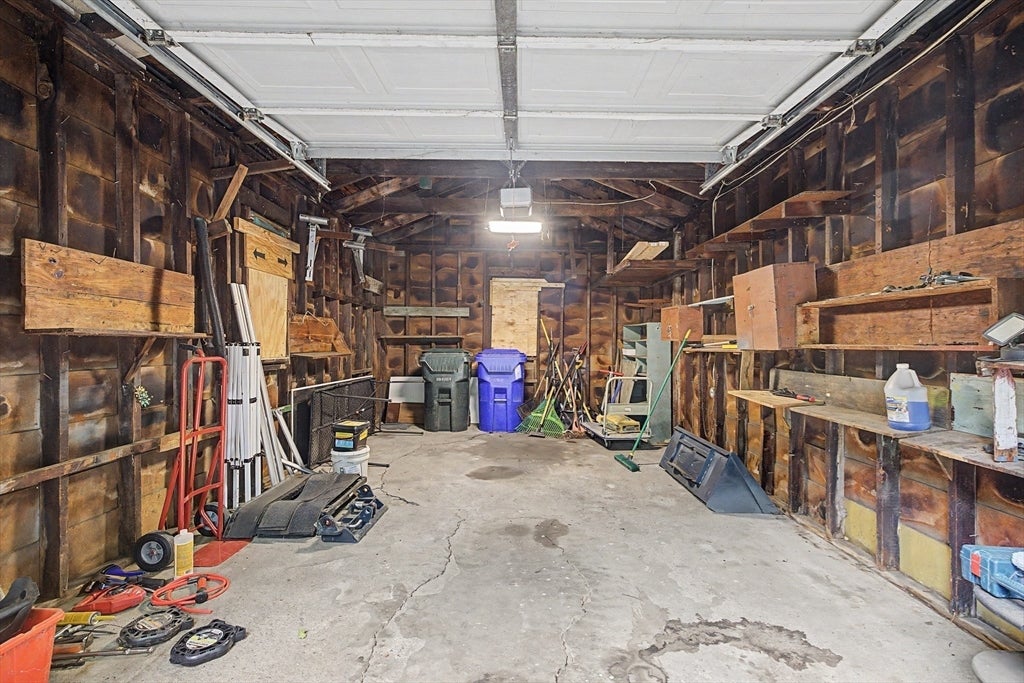 9 Moss Rd, Springfield, MA, 9 Moss Rd, Springfield, MA Photo #39