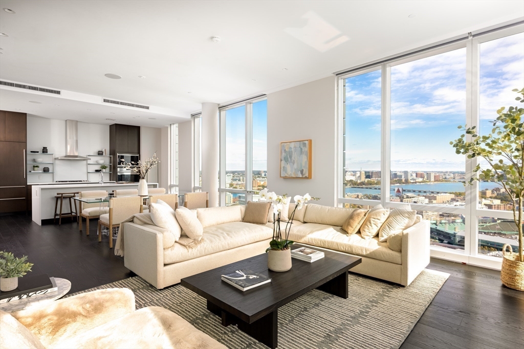 188 Brookline Ave 29D