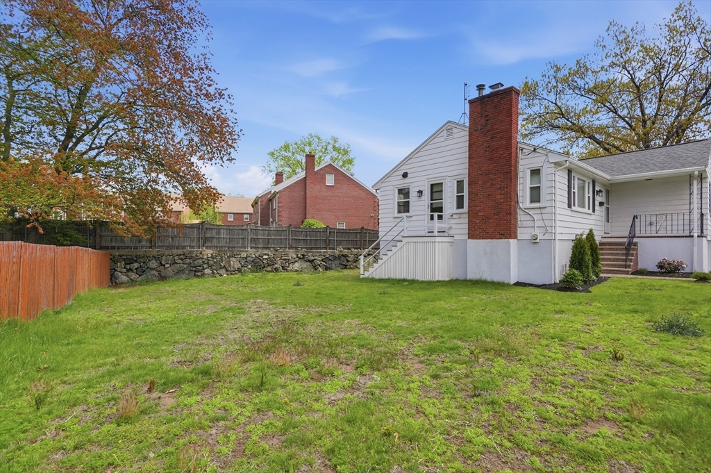 222 Park Street, Stoneham, MA Photo #18