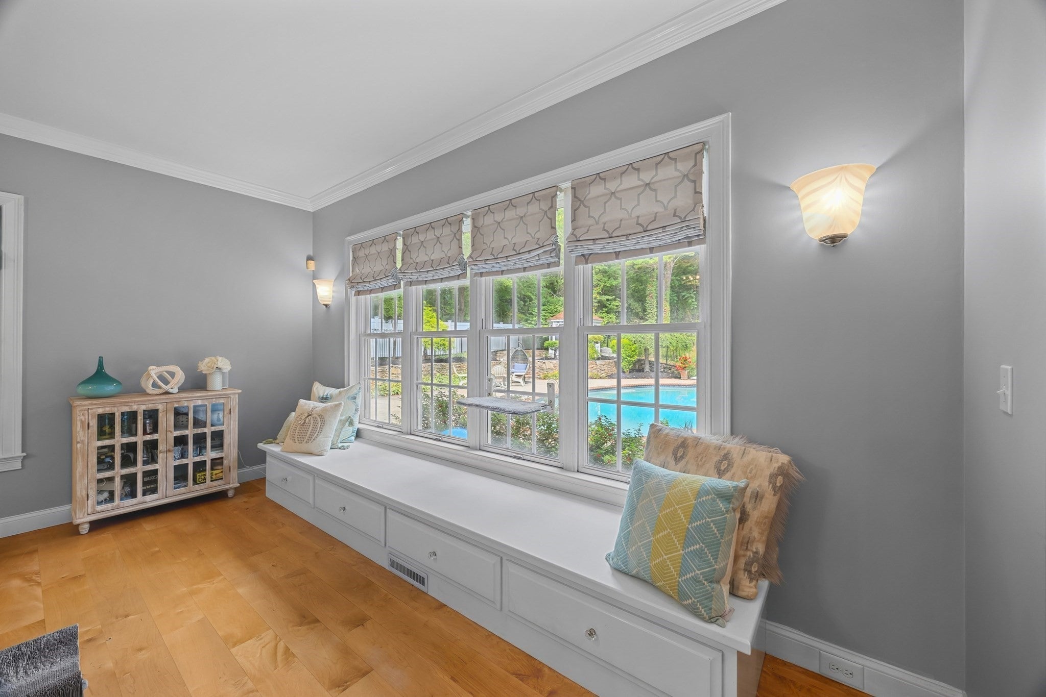 75 Spring St, Shrewsbury, MA Photo #11