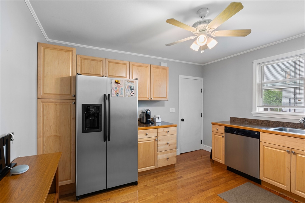 62-64 Billings Ave