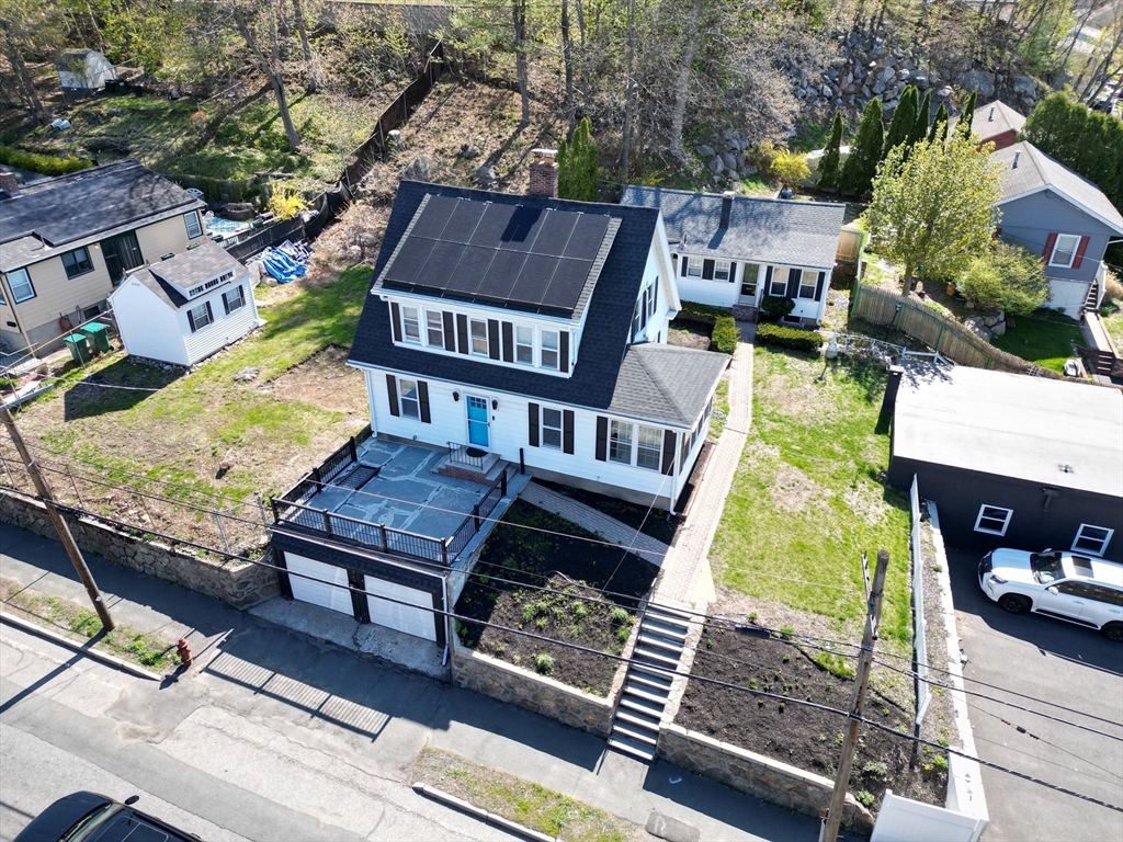233 Lynnfield Street