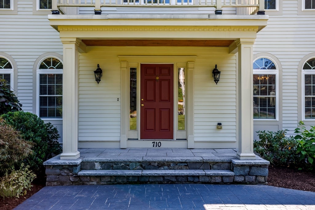 710 George Hill Rd, Lancaster, MA Photo #2