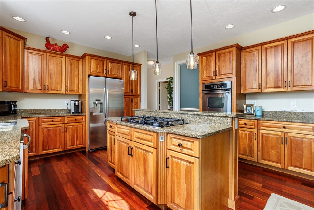 710 George Hill Rd, Lancaster, MA Photo #4