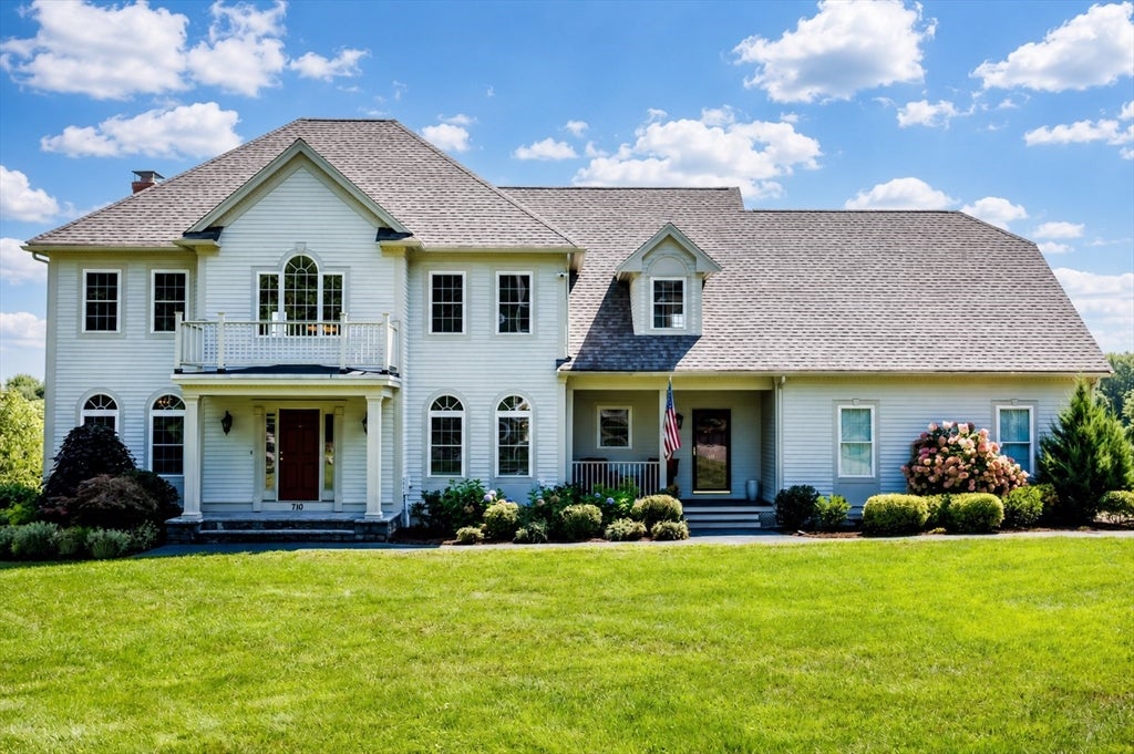 Photo of 710 George Hill Rd, Lancaster, MA