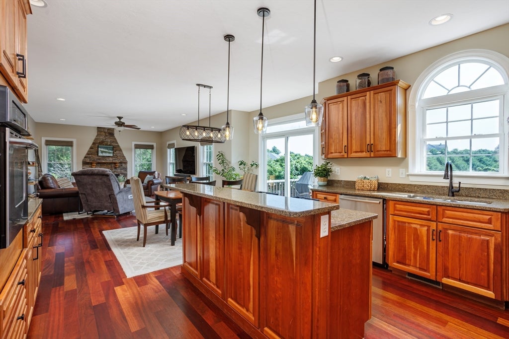 710 George Hill Rd, Lancaster, MA Photo #6