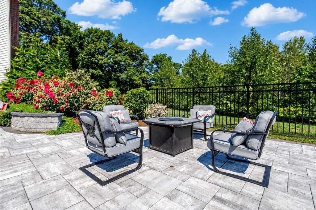 710 George Hill Rd, Lancaster, MA Photo #34