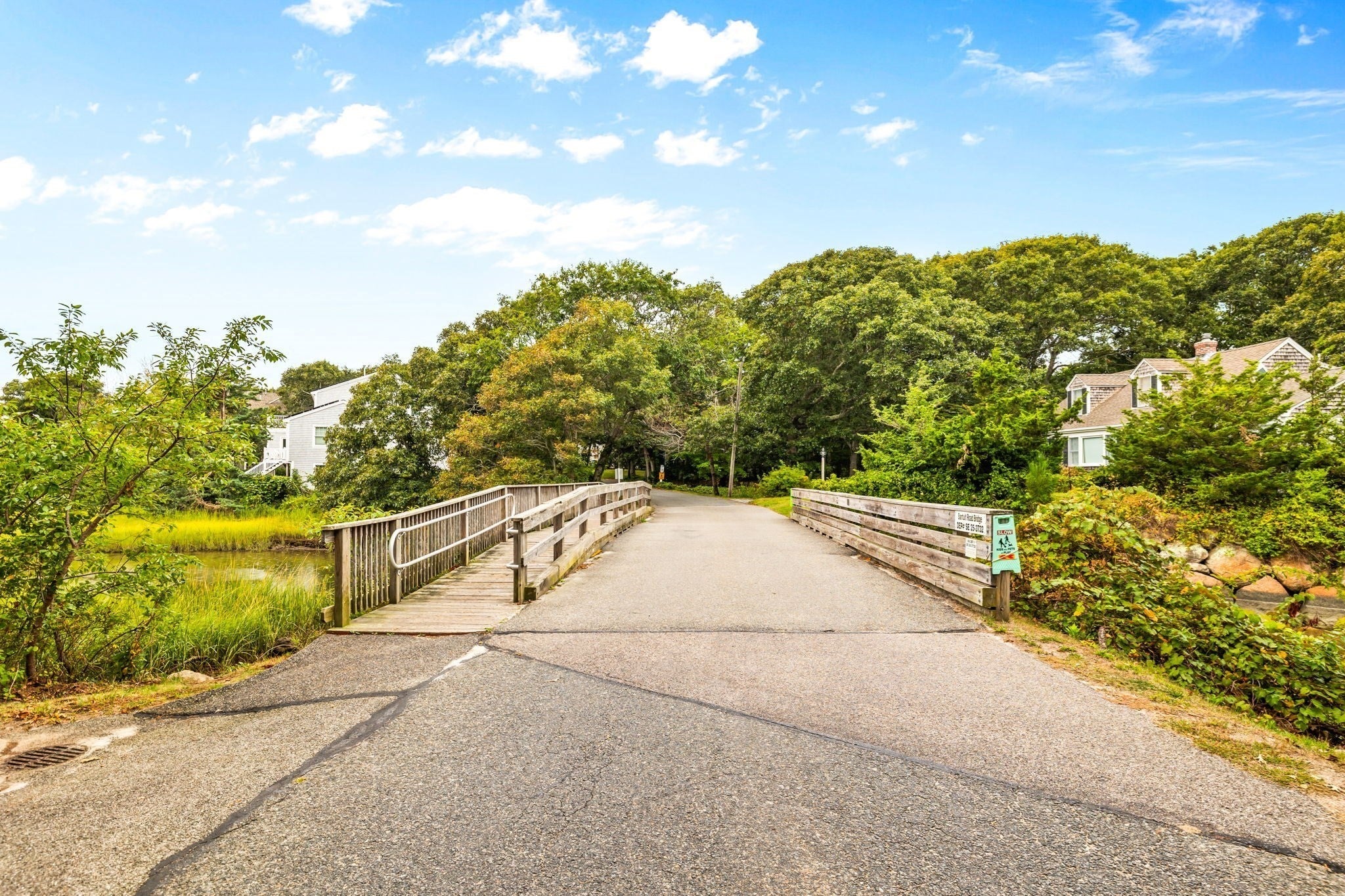 23 Santuit Rd, Falmouth, MA Photo #2