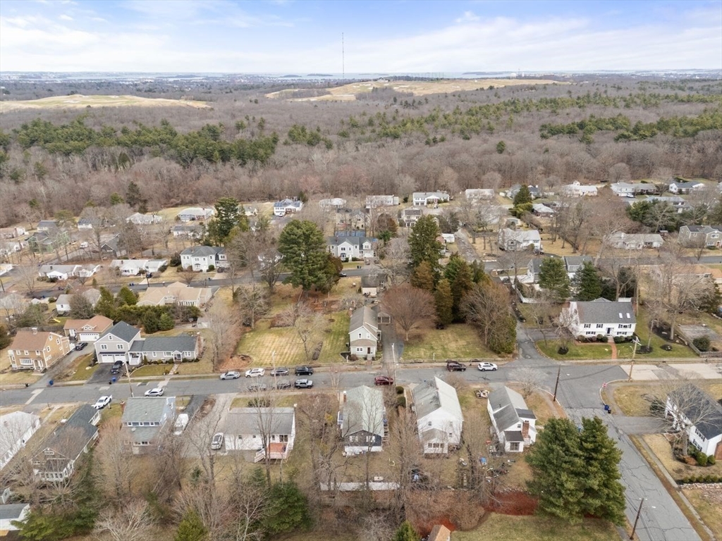 84 Sassamon Ave