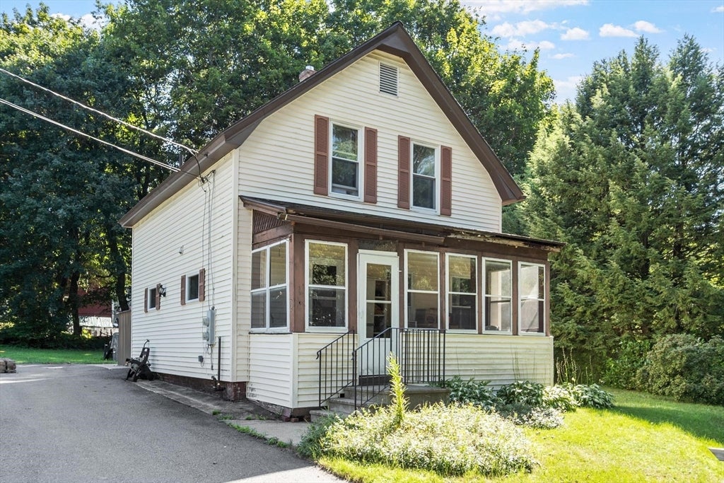 2 Williams Street