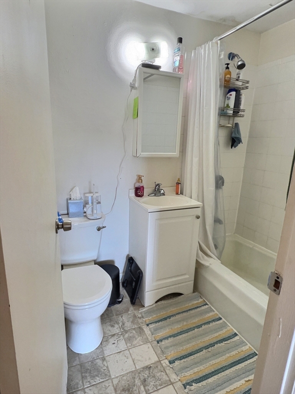 1027 Commonwelath Ave 10