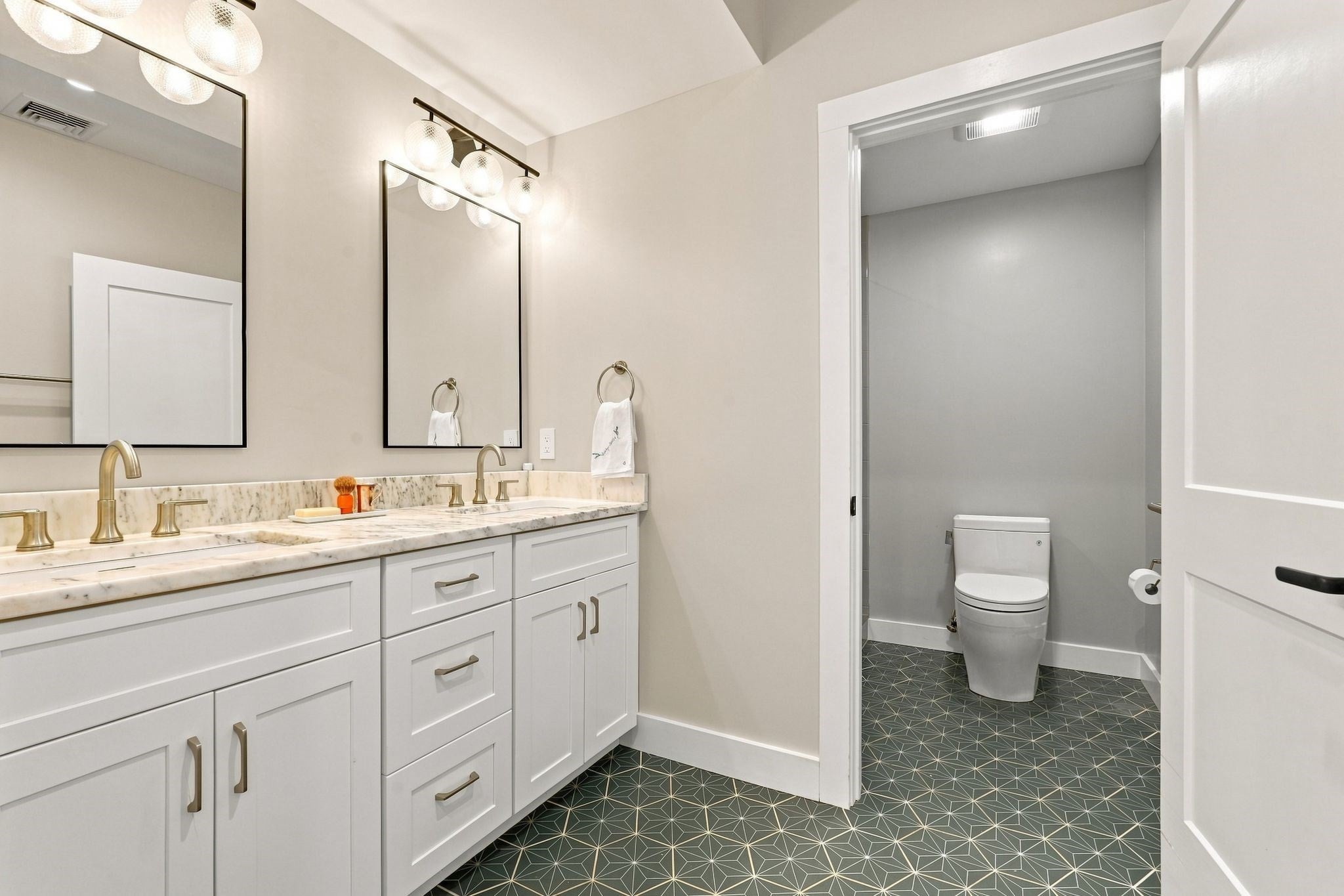17 Hawley St #201, Northampton, MA Photo #17