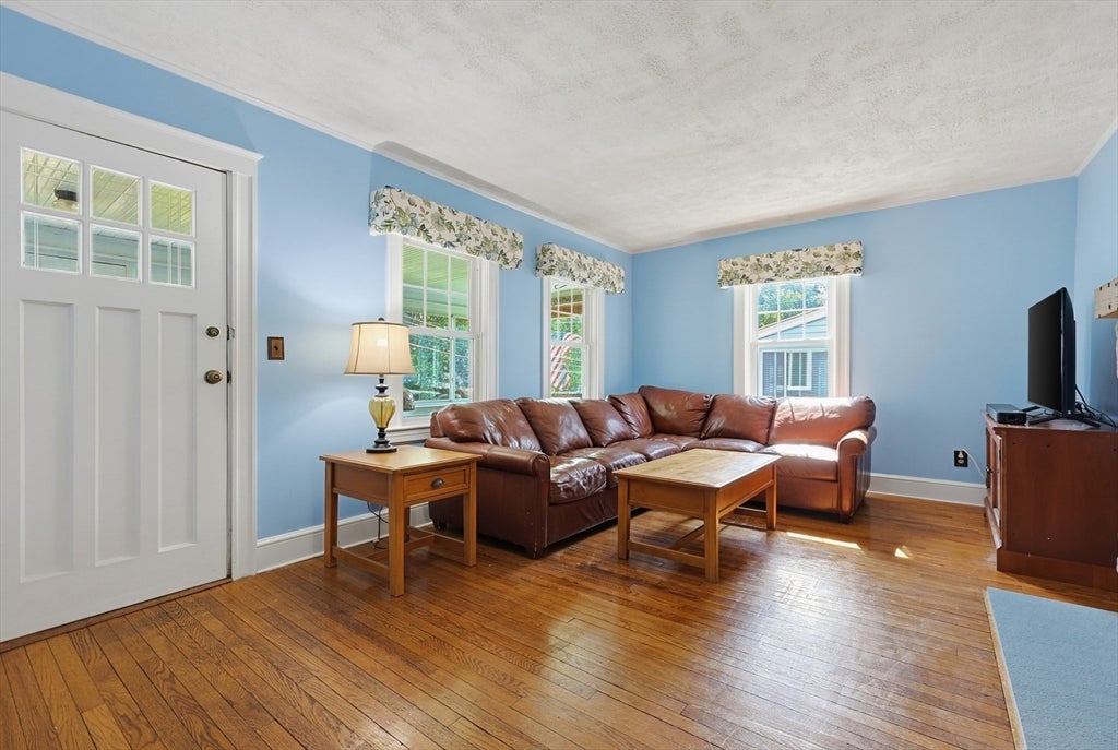 57 Pine Cir, Weymouth, MA, 57 Pine Cir, Weymouth, MA Photo #8