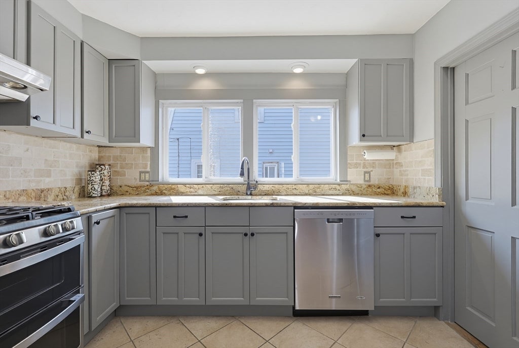 57 Pine Cir, Weymouth, MA, 57 Pine Cir, Weymouth, MA Photo #15