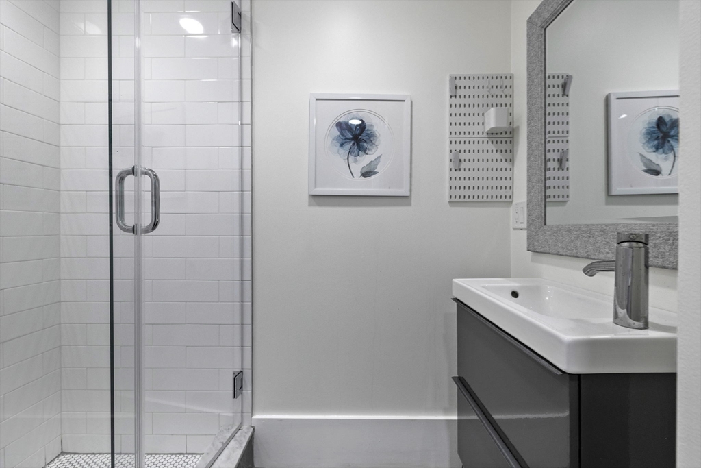 62 Atherton Rd #1, Brookline, MA Photo #17
