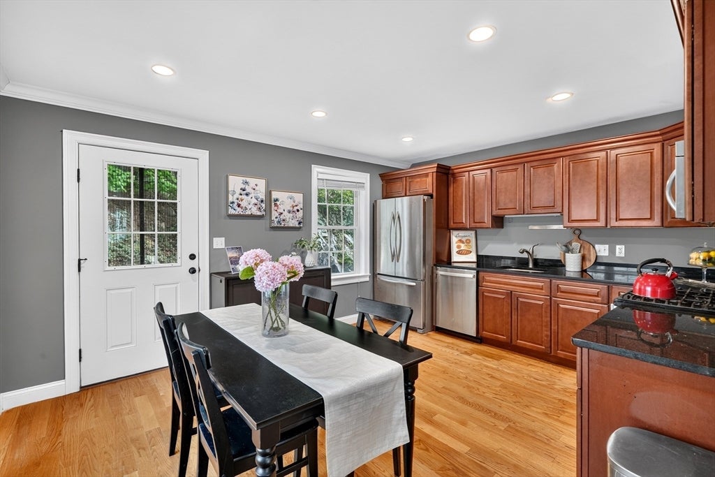 89 Overland Rd 2