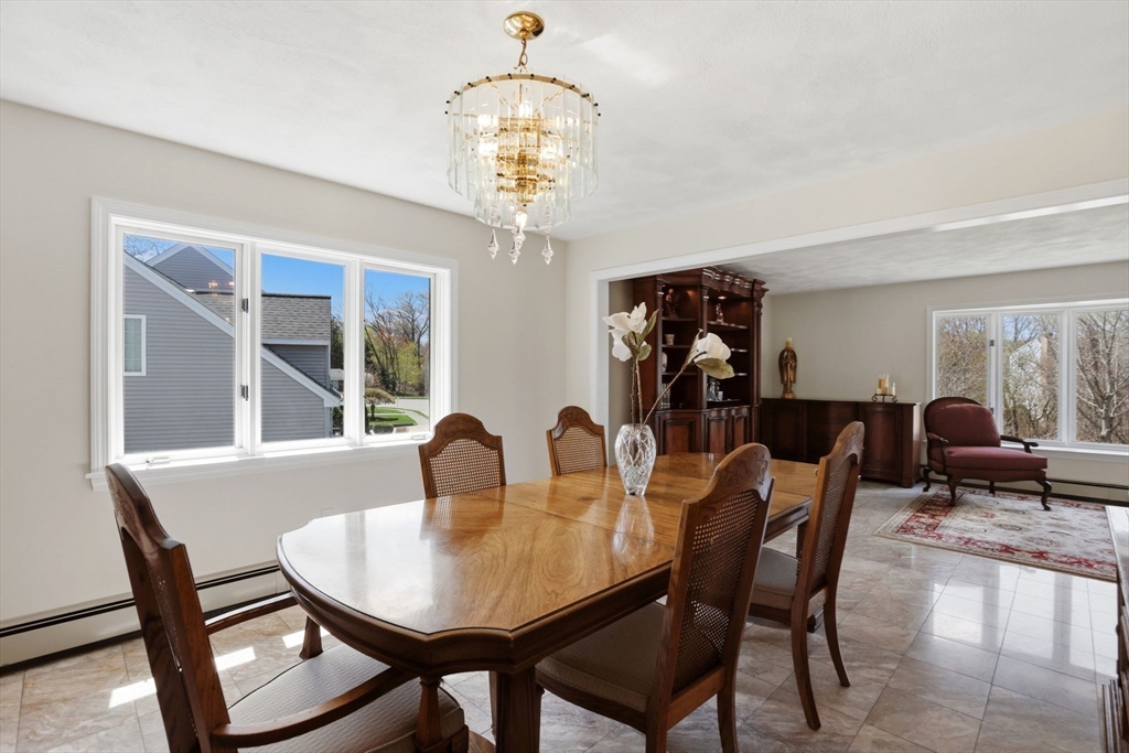 6 Gavin Cir, Stoneham, MA Photo #8