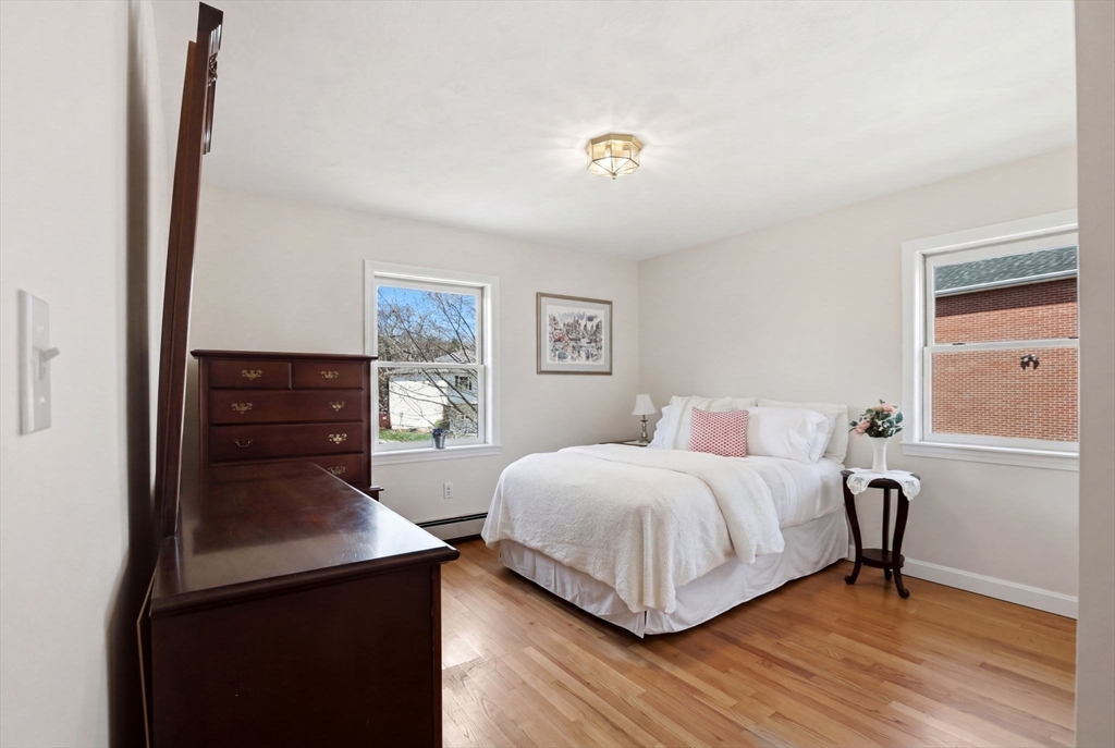6 Gavin Cir, Stoneham, MA Photo #21