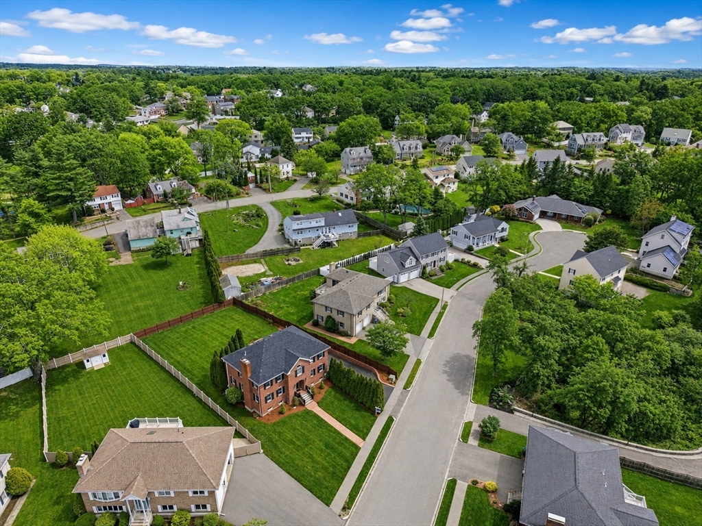 6 Gavin Cir, Stoneham, MA Photo #40