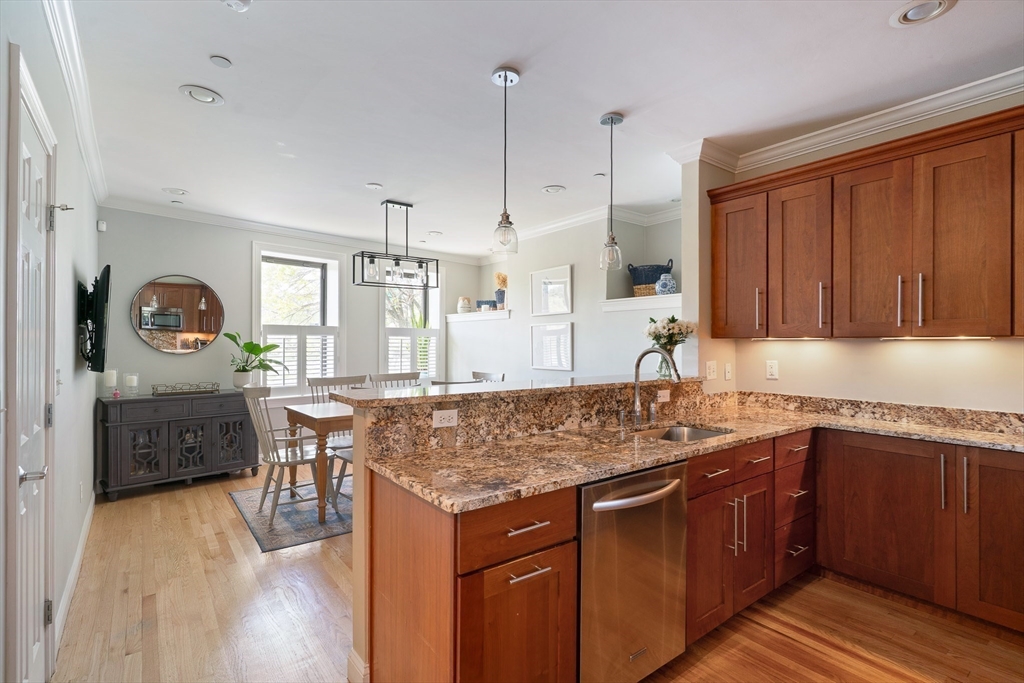 35 Rutherford Ave #1, Boston, MA Photo #7
