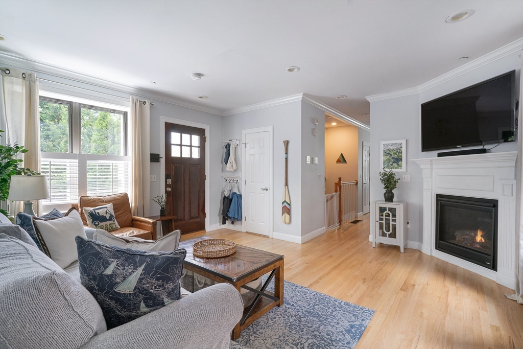 35 Rutherford Ave #1, Boston, MA Photo #1
