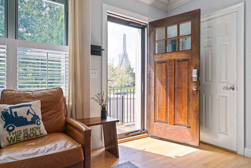 35 Rutherford Ave 1
