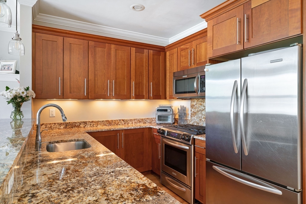 35 Rutherford Ave #1, Boston, MA Photo #9