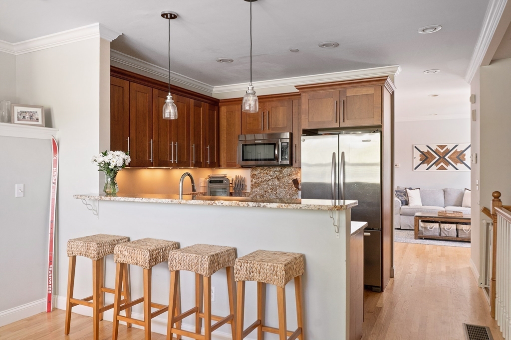 35 Rutherford Ave #1, Boston, MA Photo #8