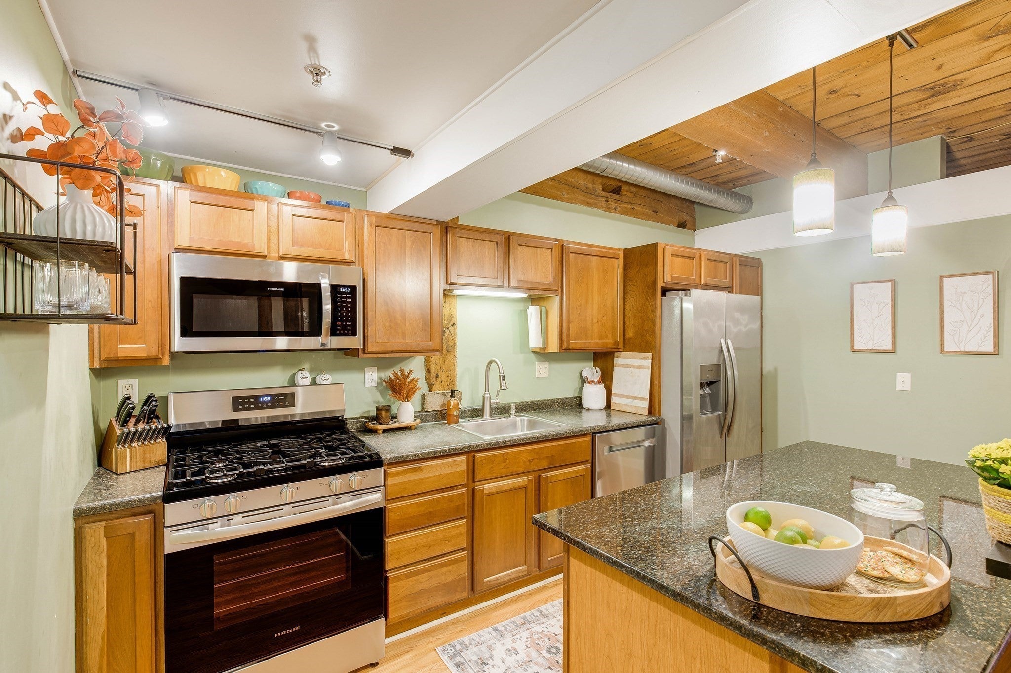 25 Cedar St #3, Amesbury, MA, 25 Cedar St #3, Amesbury, MA Photo #14