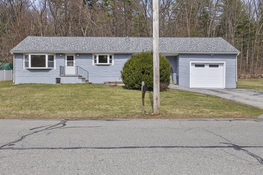 38 William Ward St