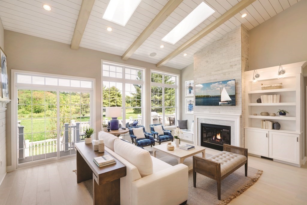 12 Plimpton Farm Rd 246