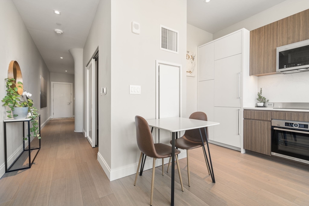 100 Shawmut Ave 506