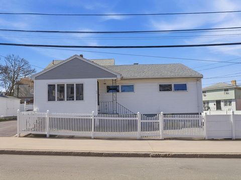 44 Dunster Rd Everett MA 02149