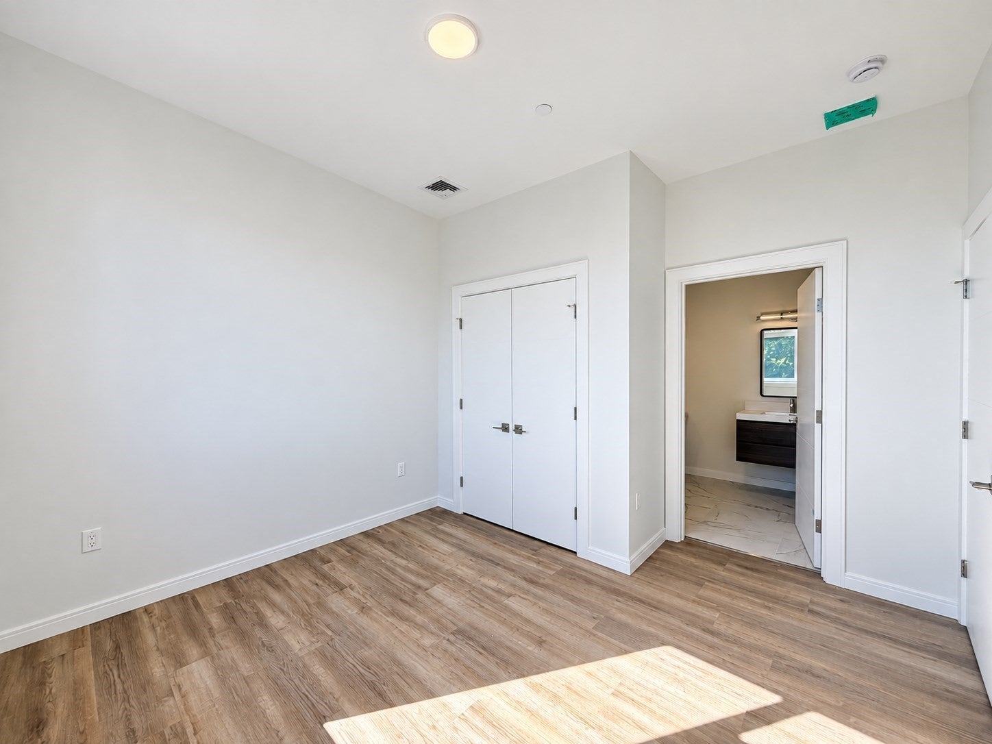 13 Warwick St #401, Somerville, MA, 13 Warwick St #401, Somerville, MA Photo #17