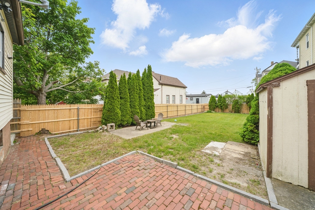 42 Query St