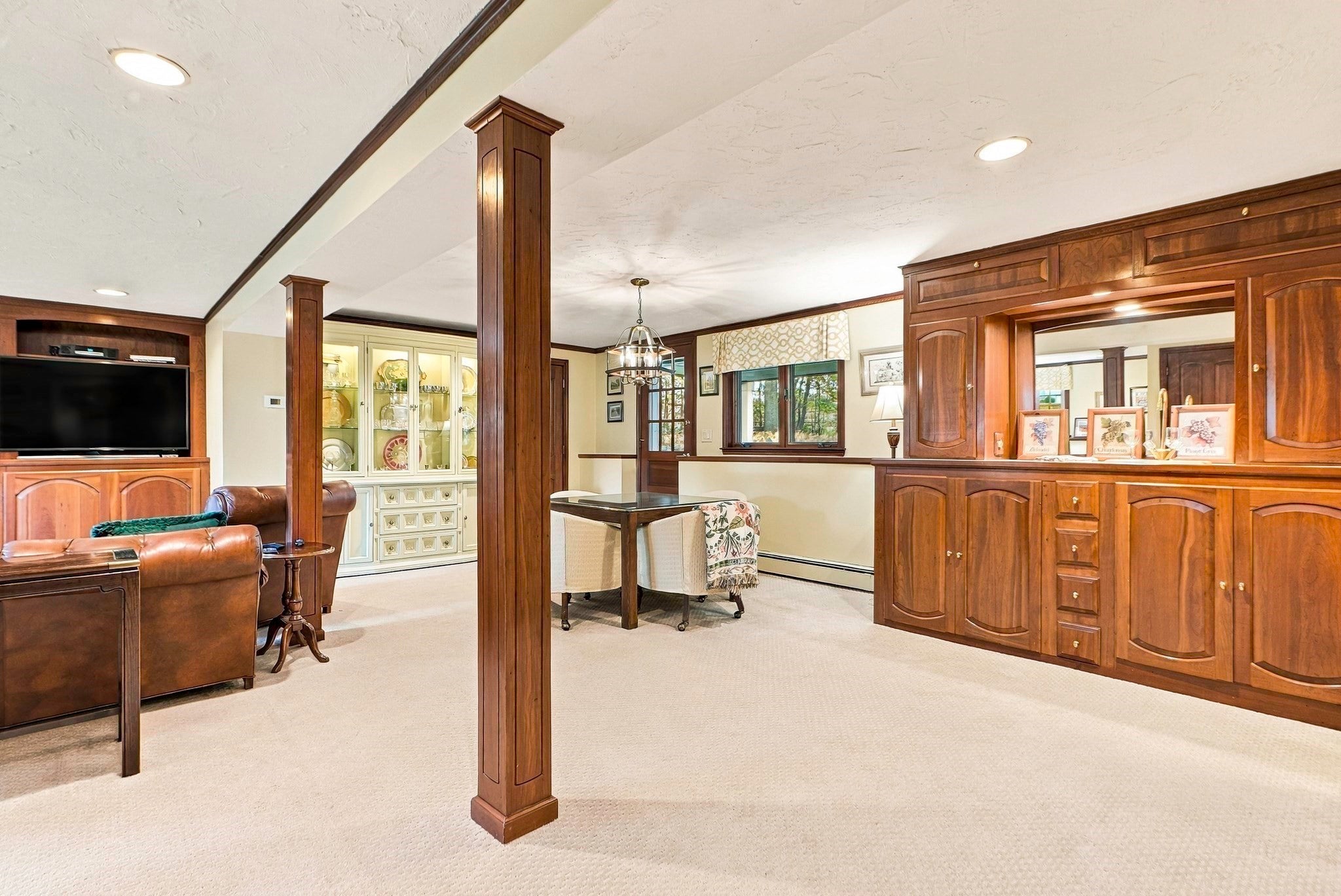 5 Surrey Ln, Canton, MA Photo #21