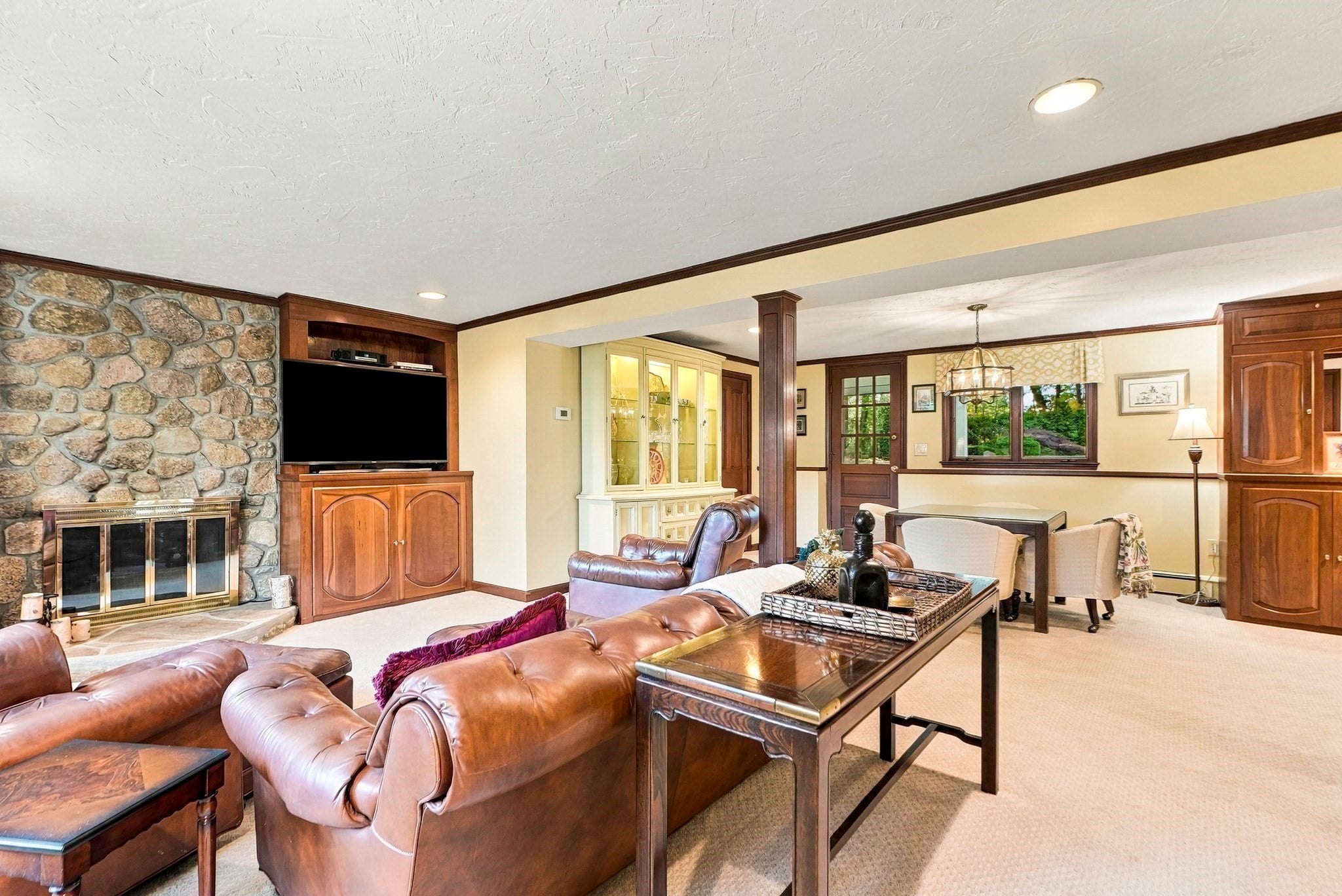 5 Surrey Ln, Canton, MA Photo #20