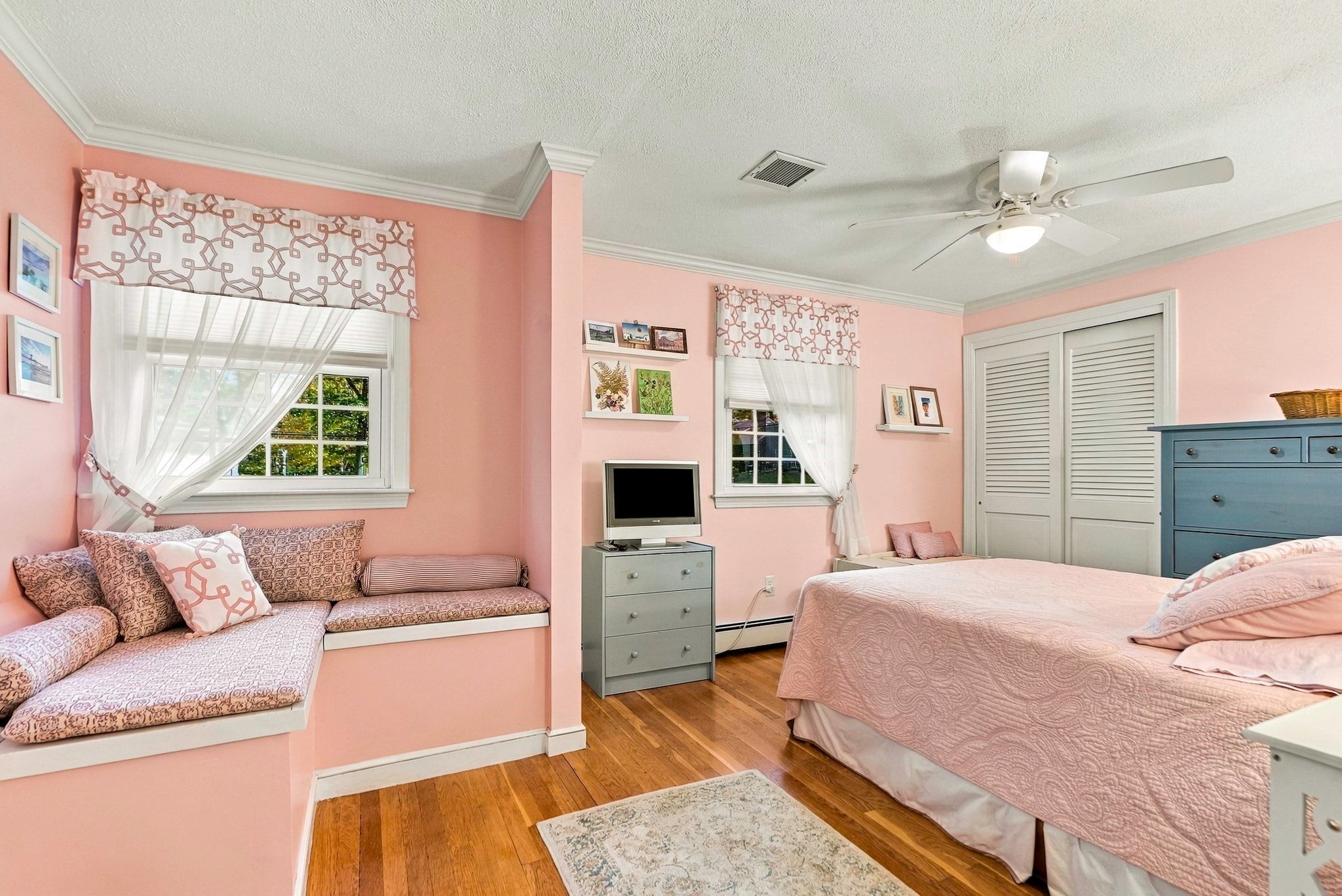 5 Surrey Ln, Canton, MA Photo #16