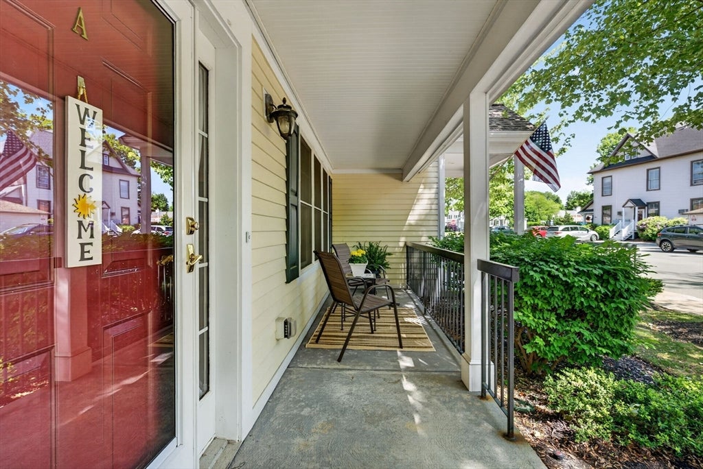 21 Maple St A