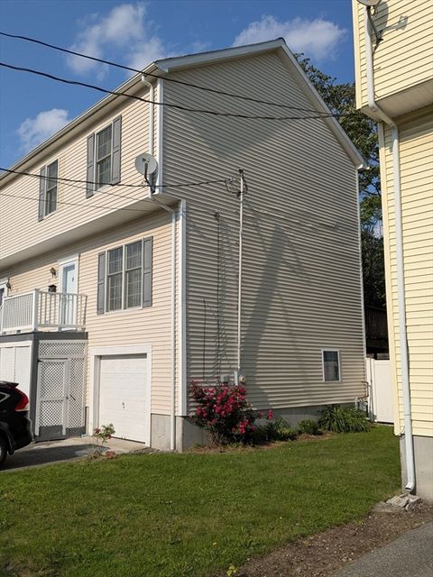 14 Robey Street 14 Boston MA 02119