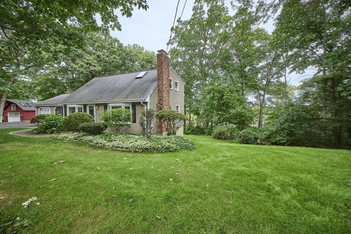 4 Hyder St