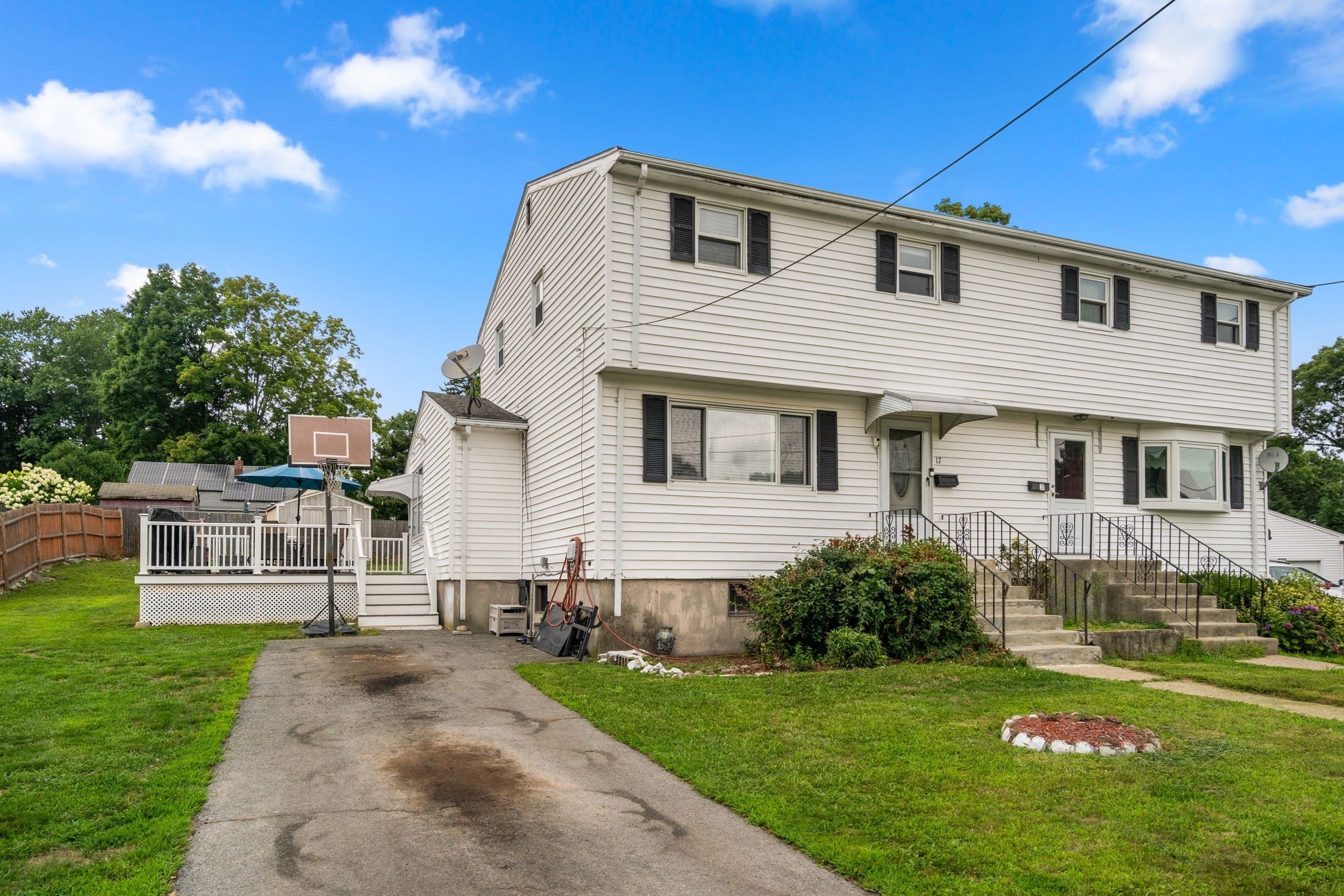 17 Louis Ln #17, Randolph, MA Photo #1