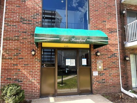 Photo of 1186 Worcester Rd #220, Framingham, MA 01702 (MLS # 73488806)